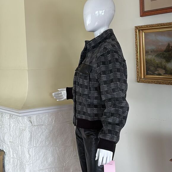NWT Avec Les Filles Black & Grey Plaid Cropped Bomber Jacket - Picture 5 of 15